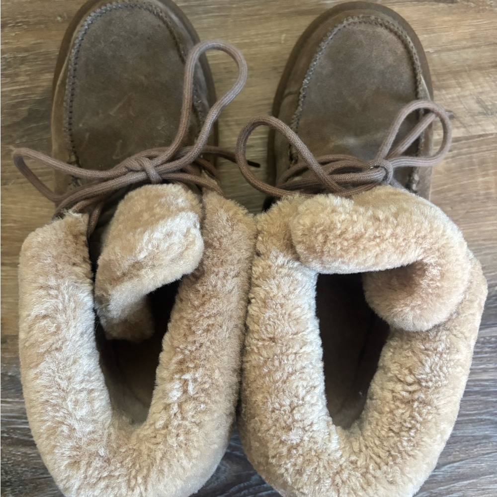 UGG Diara Tan Shearling Boots Women’s 10
